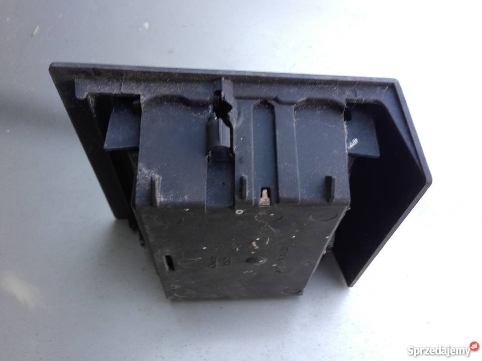 Popielniczka W124 osobowe Motoryzacja lubuskie Gorzów Wielkopolski