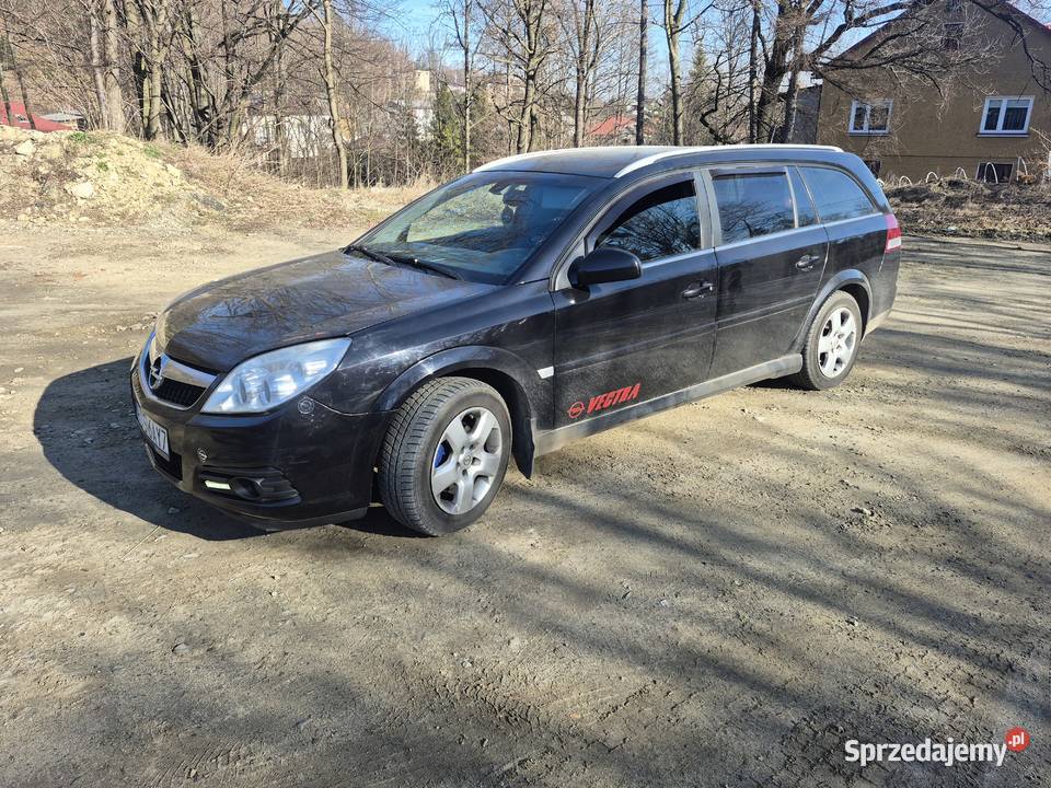Sprzedam vectre c Rok produkcji 2005 Klimkówka sprzedam