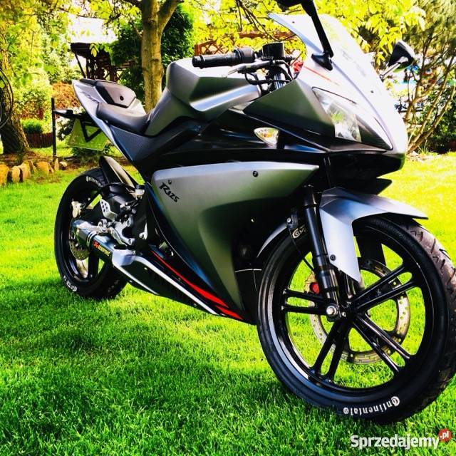 Yamaha yzf r125 ladny Poznań sprzedam