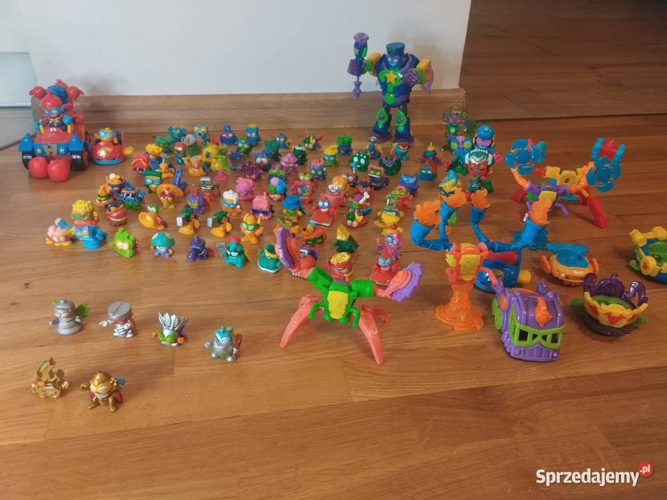 Figurki Super Things duży zestaw Ząbki