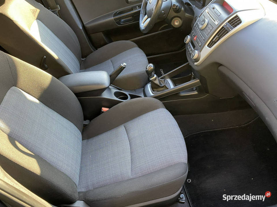 Kia Ceed Zadbana bezwypadkowa przepiękny perłowy manualna Poznań