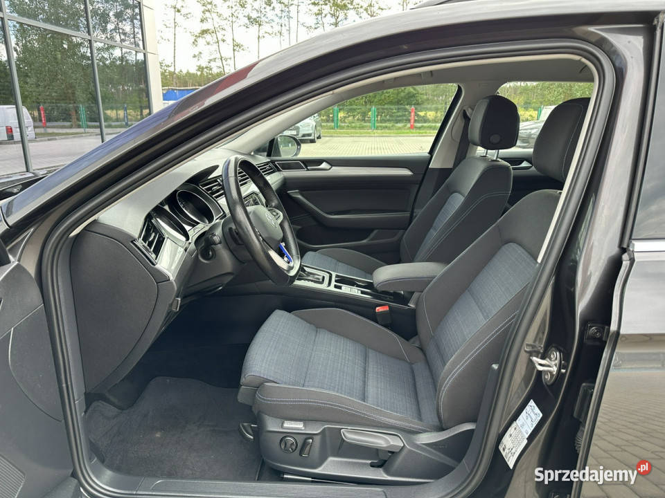 Volkswagen Passat Variant Salon Polska Navi możliwa zamiana Kąty Opolskie