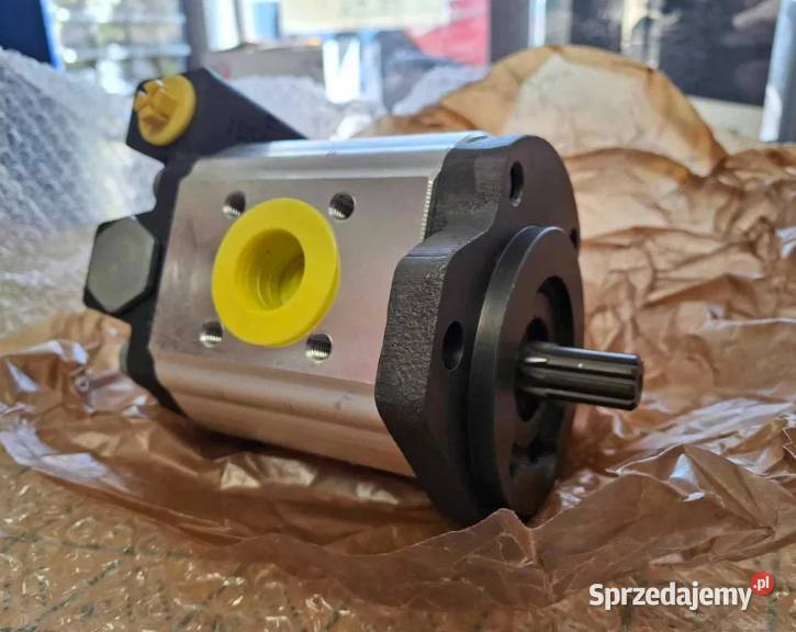 Pompa hydrauliczna Case Holland Steyr mazowieckie Krzywonoś sprzedam