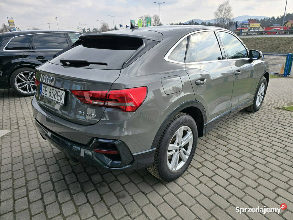 Audi Q3 Krajowa pełny serwis bezkolizyjna II podgrzewane fotele śląskie Ustroń sprzedam