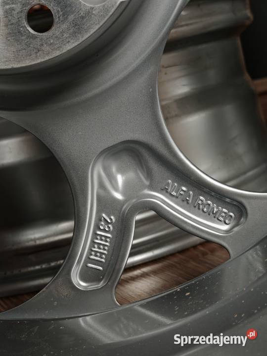 NOWE ORYGINALNE Felgi Alfa Romeo 18 5x110 Tonale Samochodowe