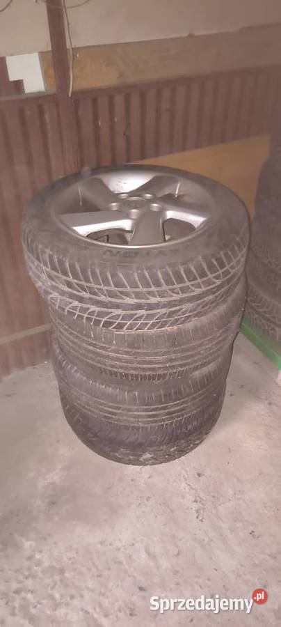 Felgi aluminiowe 16 Mazda Samochodowe Samochodowe sprzedam