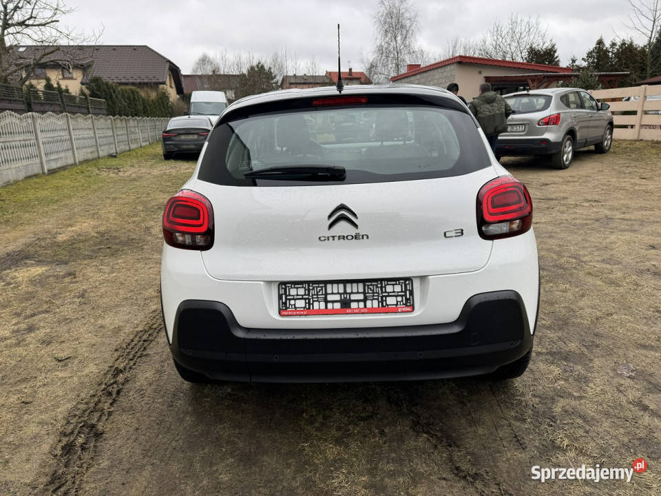 Citroen C3 Citron C3 12 83 Przebieg 40389 czujnik zmierzchu C3 sprzedam