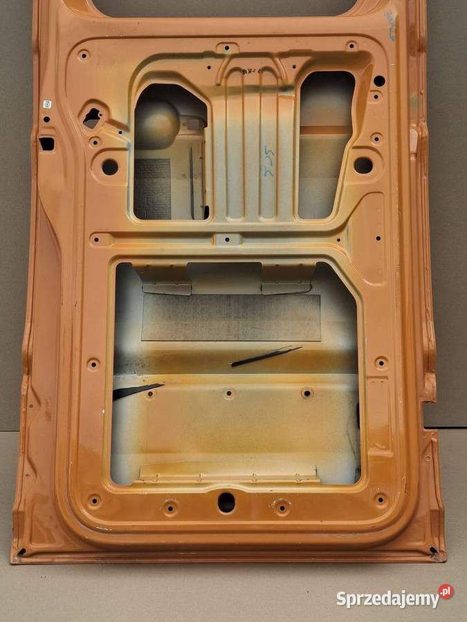 VW CRAFTER II 7C MAN TGE DRZWI LEWE TYŁ TYLNE dostawcze Drzwi Bieleń