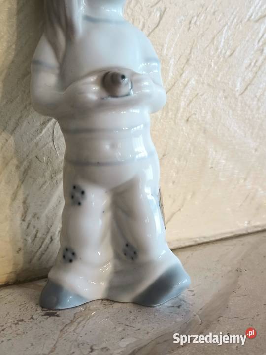 Figurka porcelana DZIECKO APARAT FOTOG SANBO