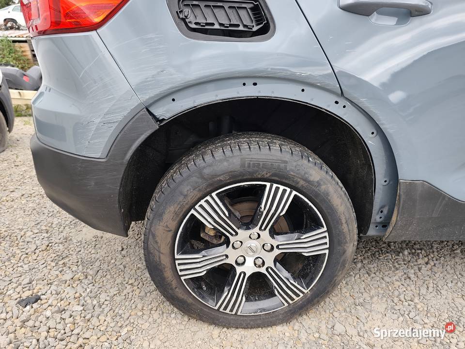 Volvo XC 40 Kostarowce