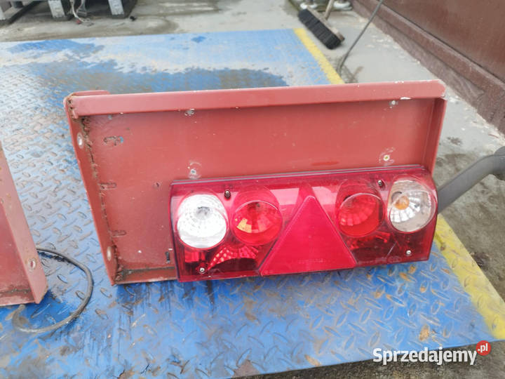 Lampa tylna Naczepy Schmitz Kogel z z ramką i