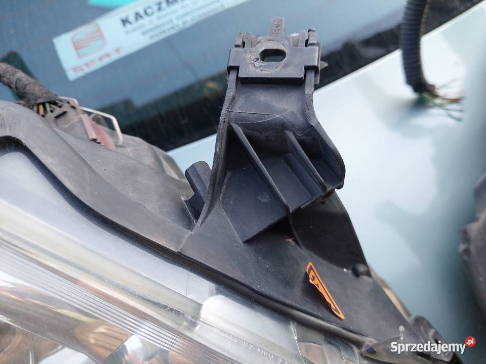 Lampy Przód Xenon Opel Vectra C Lift Dwie Sztuki Sucha Beskidzka sprzedam