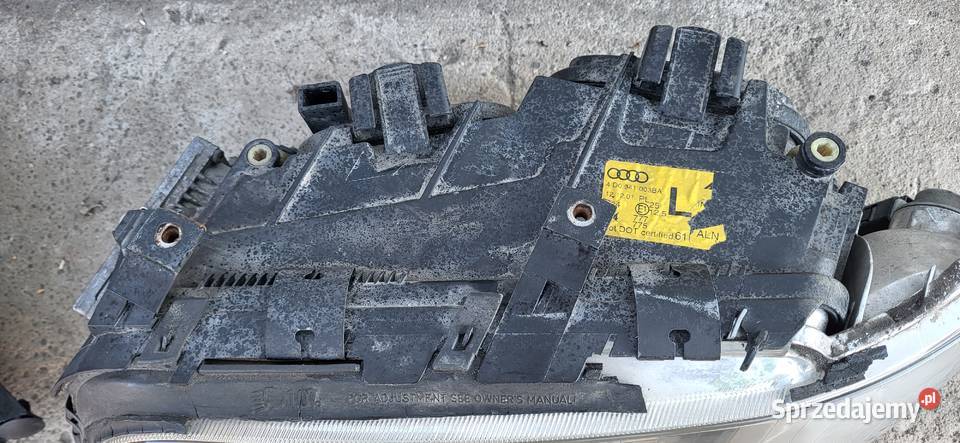 Sprzedam lqmpy przód audi a8 Narol