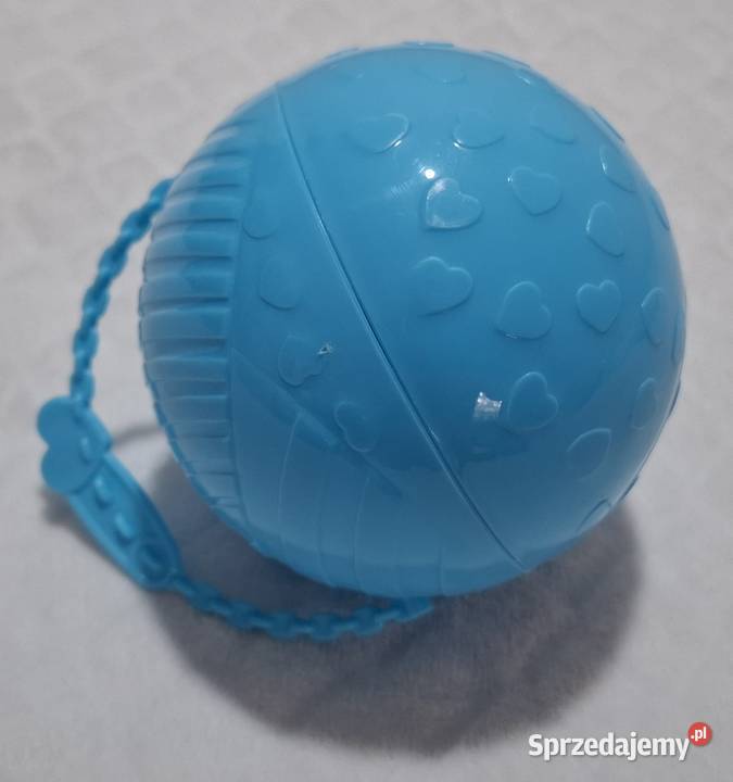Pojemnik niebieski otwierany kula serca na