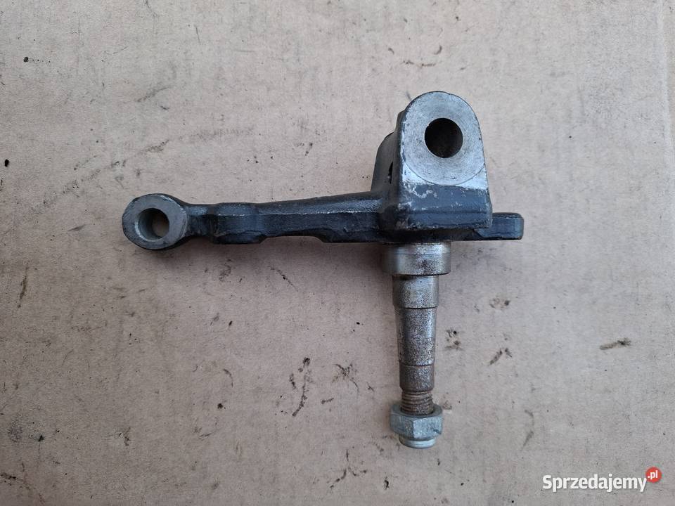 Nowa zwrotnica czop zwrotnicy Fiat 126p Maluch Strzelce Opolskie
