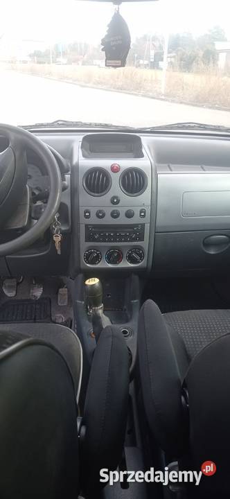 Peugeot partner Multispace 2007 16 HDi 90 koni 90KM Radom