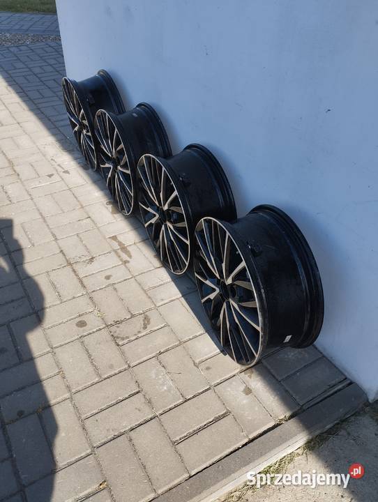Felgi Toyota CHR alu 18 5x1143 Chociwel