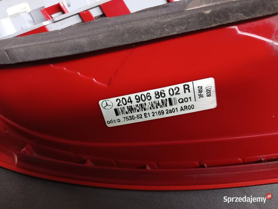 Lampy W204 sedan 2008 osobowe łódzkie Konopnica