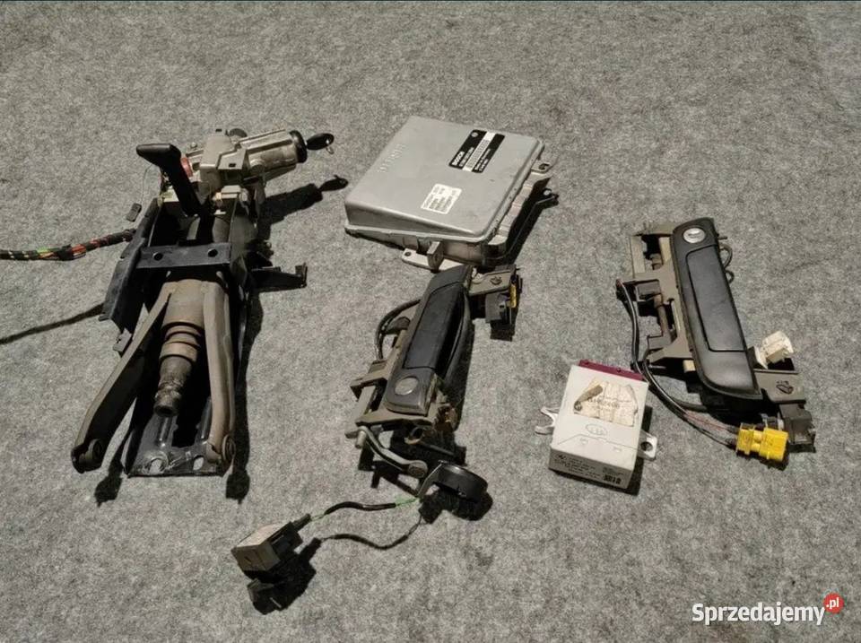 Stacyjka kluczyk klamki zestaw startowy BMW E34 Żory