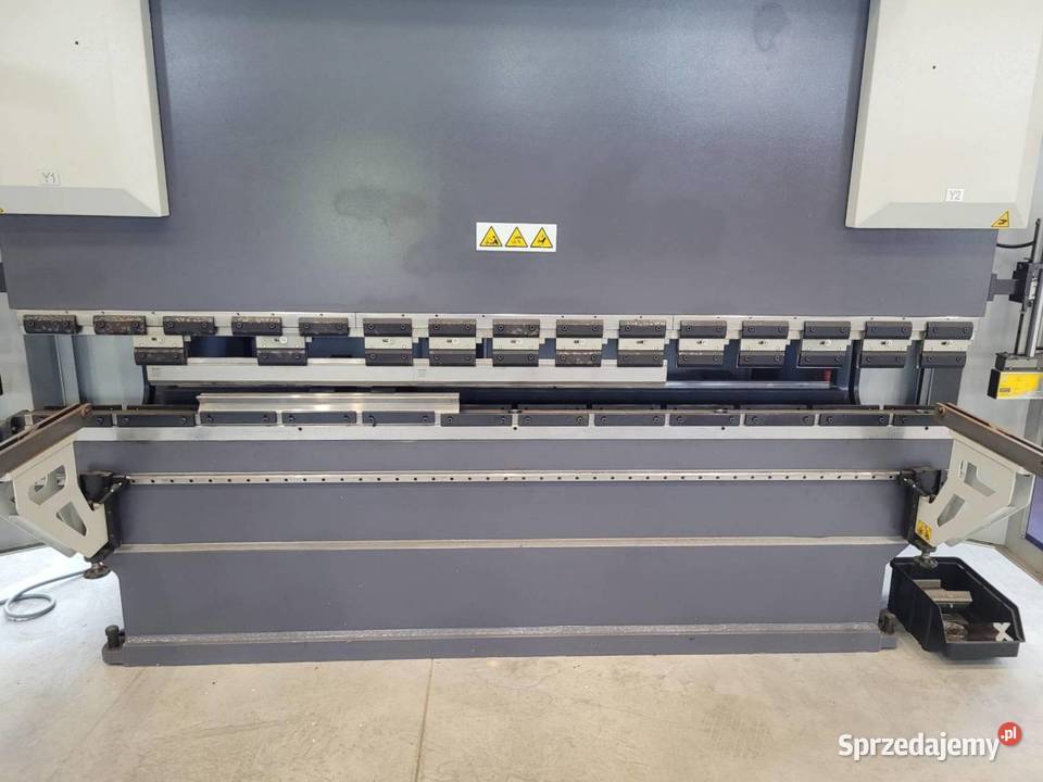 Prasa krawędziowa CNC BAYKAL APHS 31120 Jelenia Góra