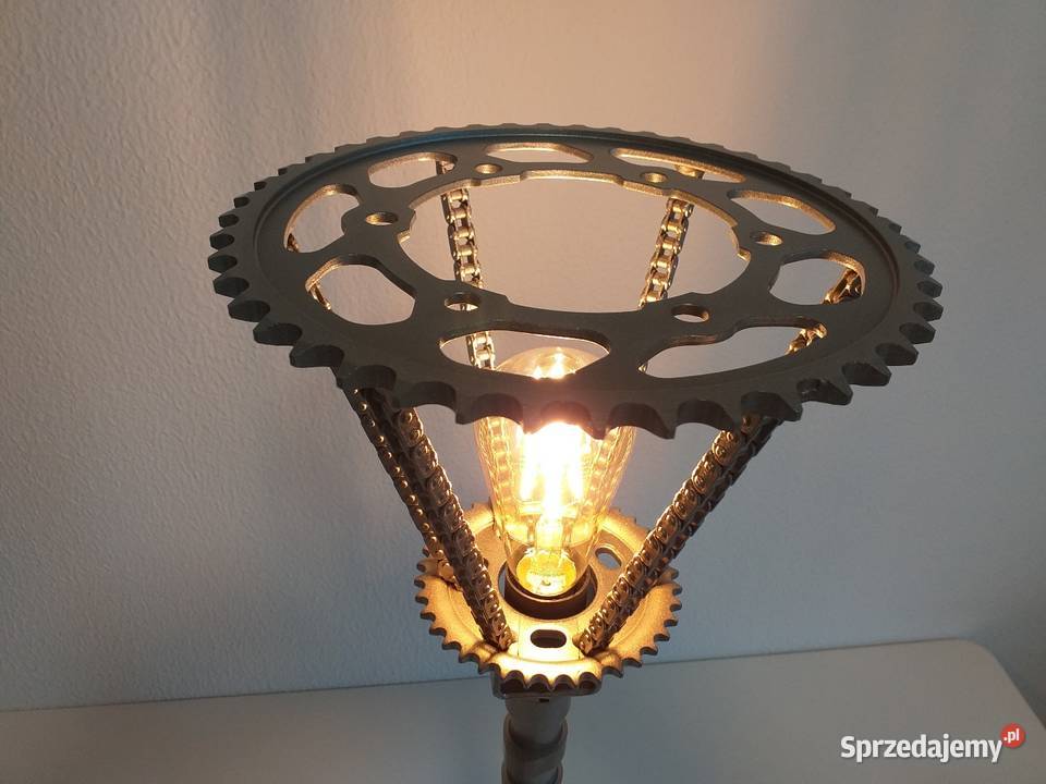 Lampa podłogowa Rękodzieło