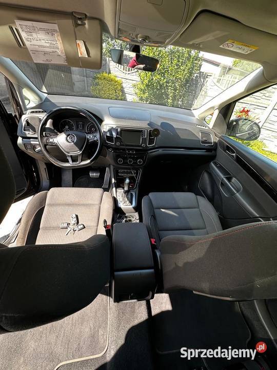 VW SHARAN nieuszkodzony Dzielice