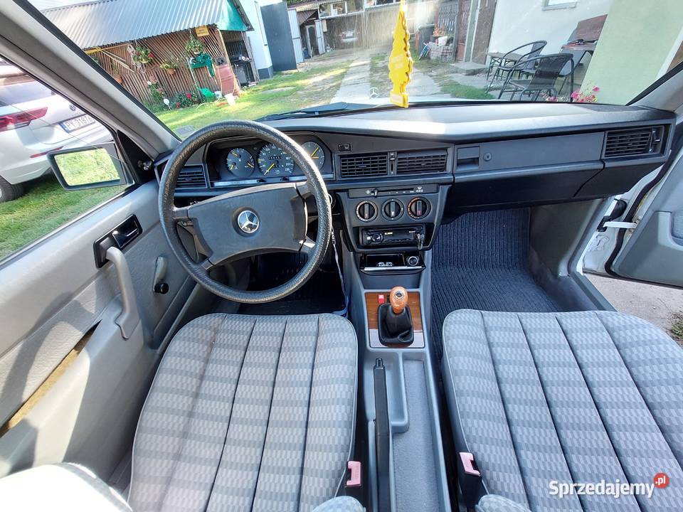 Mercedes w201 190 18 b Ostrołęka