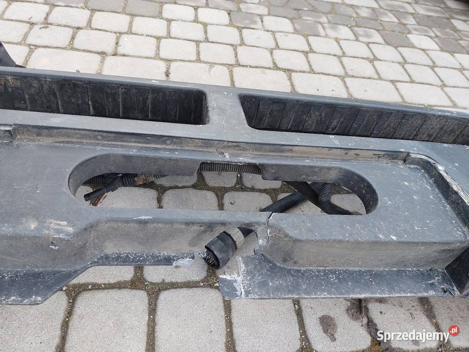 Zderzak przód przedni Man L2000 8163 ciężarowe dolnośląskie