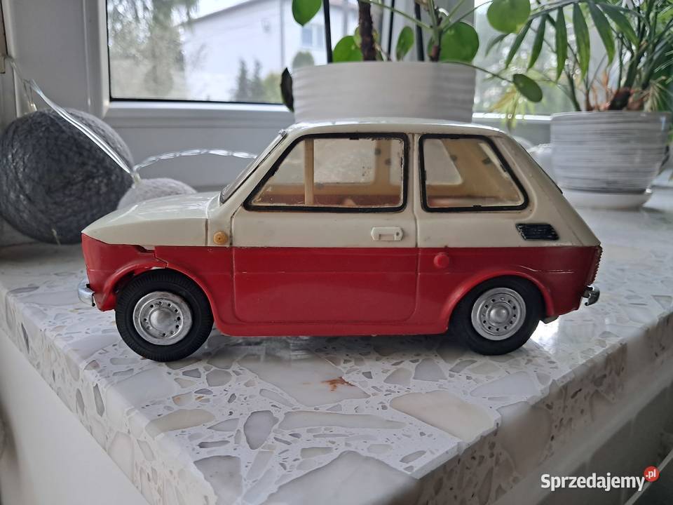 Fiat 126p zabawka czz antyk prl Błonie