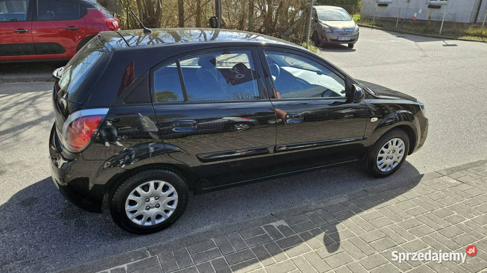 Kia Rio 1399cm3 Szczecin