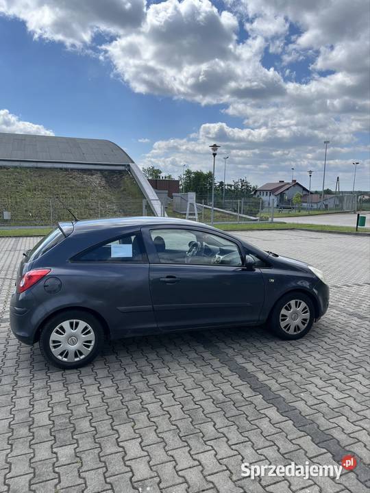 Opel Corsa d 12 z gazem Woźniki