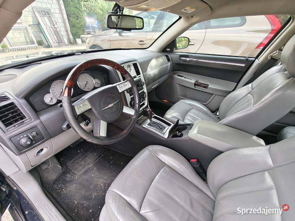 Chrysler 300C Motoryzacja Pińczów