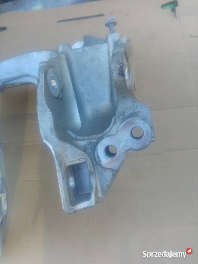 80A399295 wspornik łapa sanek silnika AUDI A6 A7 Dębno