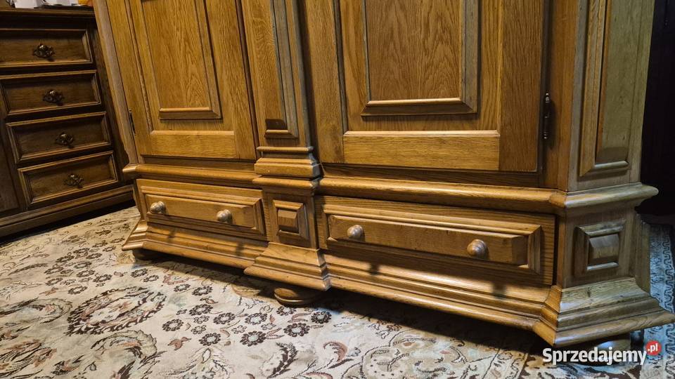 Szafa dębowa garderobiana 2 drzwiowa z 62cm Sypniewo