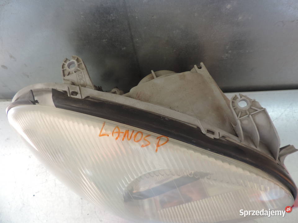 DAEWOO LANOS LAMPA PRAWY PRZÓD