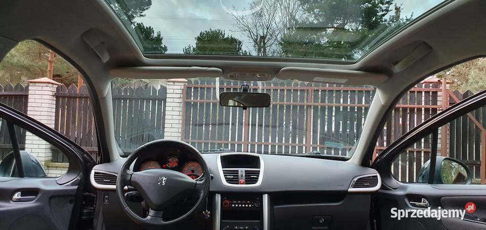 Peugeot 207 szklany dach 16 HDI tempomat komputer pokładowy Warszawa sprzedam