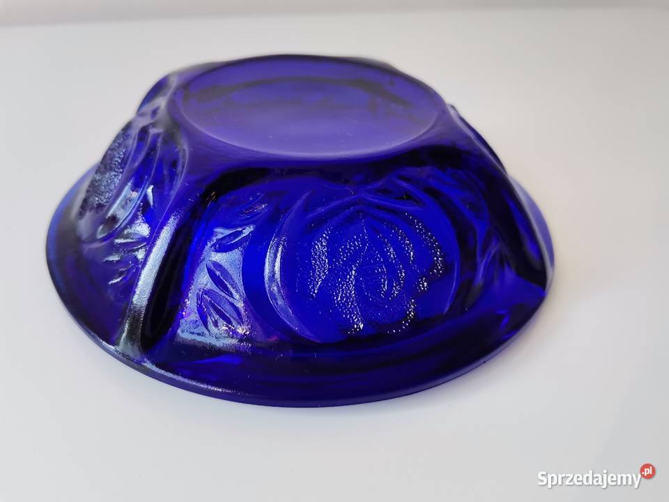 Stara nieużywana niebieska popielniczka Róże Katowice