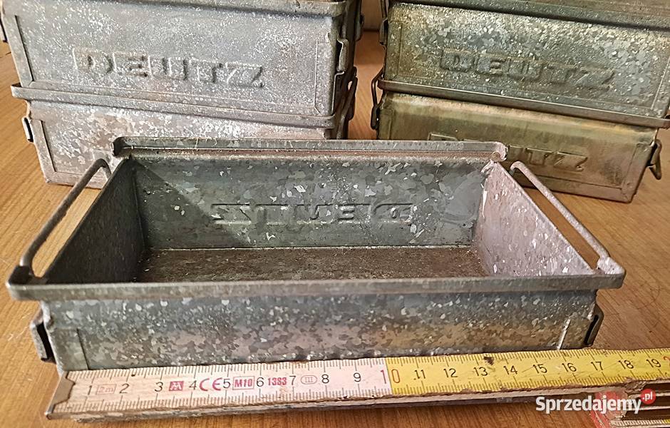 Pojemnik warsztatowy sygnowany DEUTZ lata 50 te Ostrów Wielkopolski