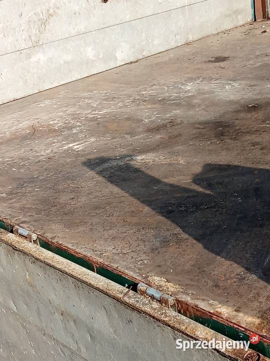 Przyczepa sztywna dwuosiowa nieuszkodzony Bychawa