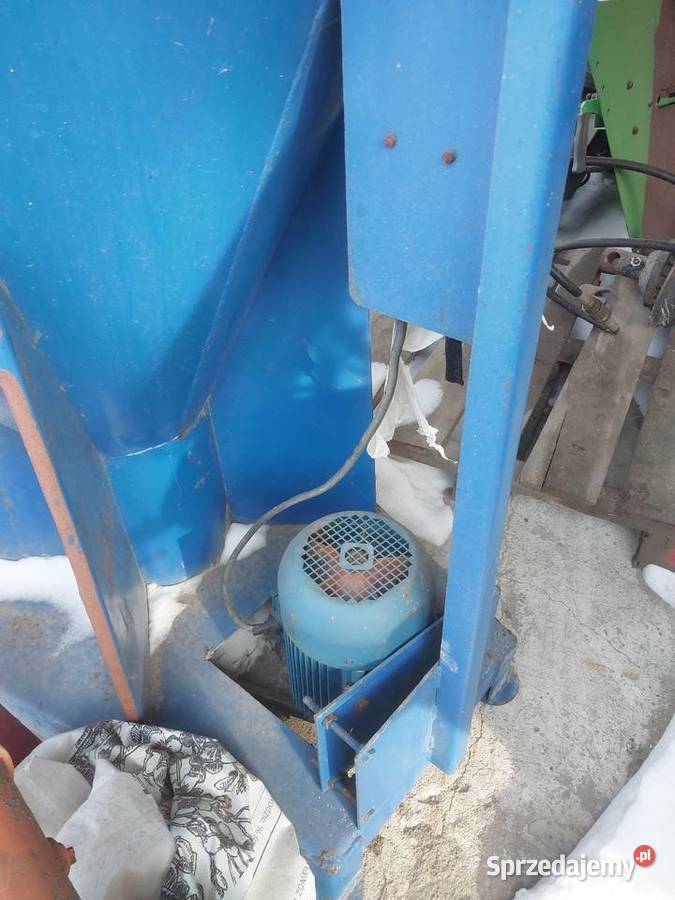 Mieszalnik pasz 1t dozamech Odolanów Dozamech łódzkie Piotrków Trybunalski