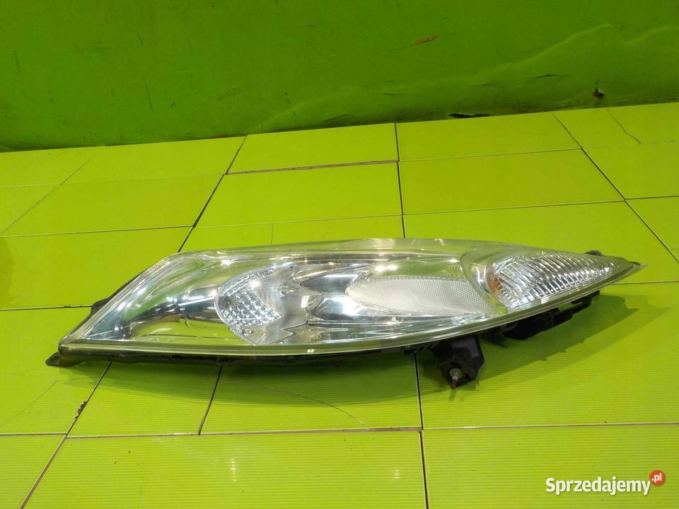 NISSAN JUKE F15 I 13r lampa prawa przod osobowe Suków