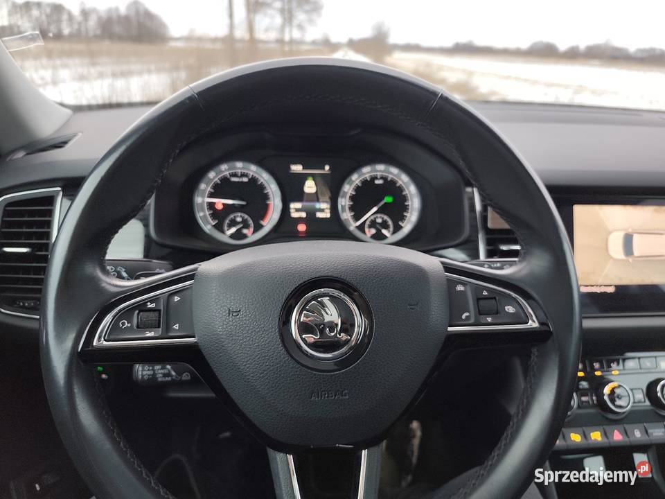 Skoda Kodiaq Panorama canton kamery 360 Warszawa