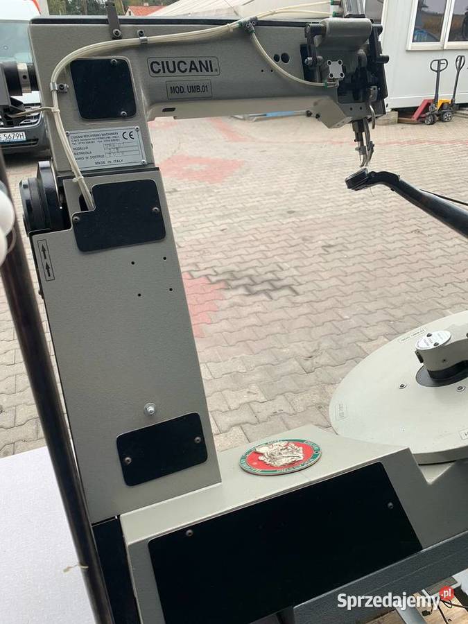 Ciucani MC11 UMB maszyna do szycia spodów Produkcja Łaskarzew