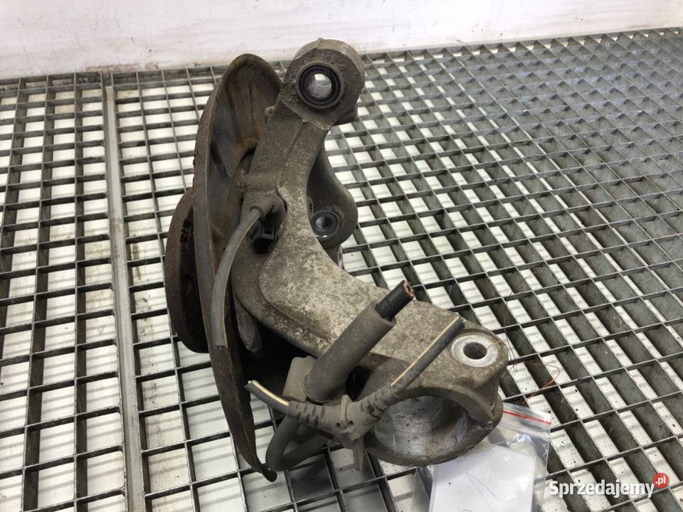 ZWROTNICA PRAWY PRZÓD VW PASSAT B7 20 140 1015