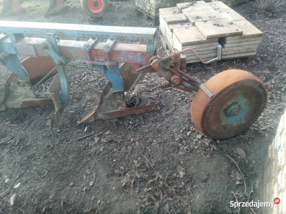 Pług 4 skibowy Fortschritt Pajęczno sprzedam