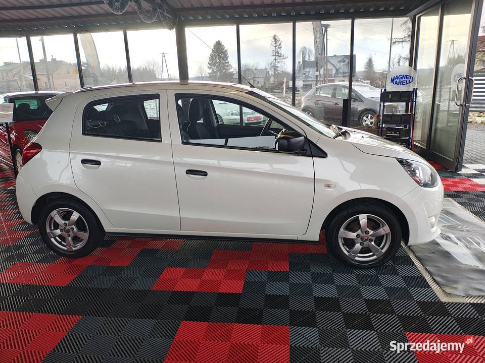 MITSUBISHI SPACE STAR 10 BENZYNA 2014 MAŁY Rok produkcji 2014