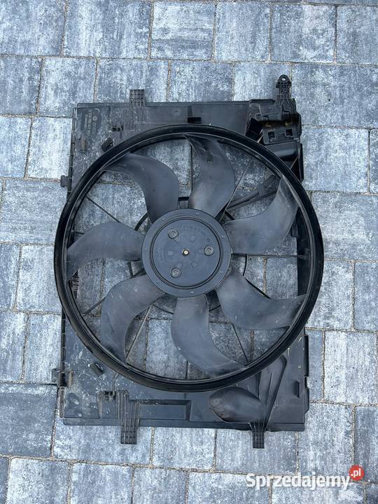 Sprzedam wentylator do Merc w 213 c 205 20 Części samochodowe