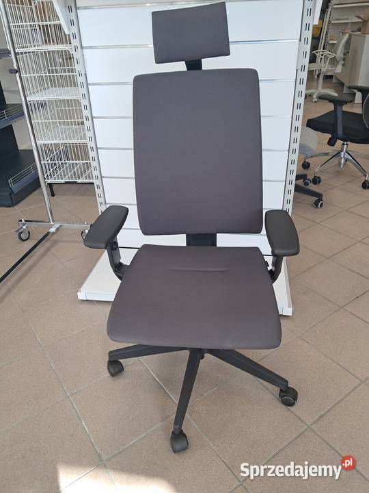 Fotel INTRATA Tarnów