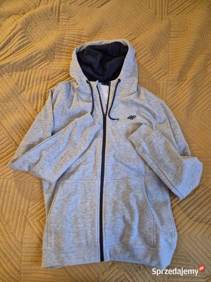 Męska ocieplana bluza z kapturem 4F Nowa Warszawa