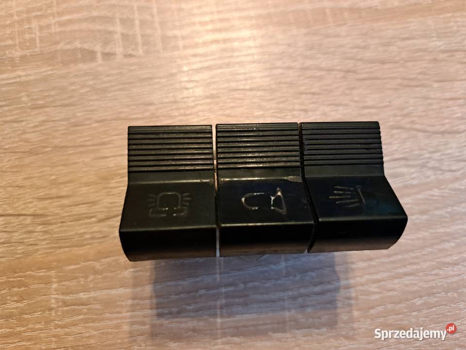 Stacyjka Fiat126p Warszawa syrena Żuk Leszno